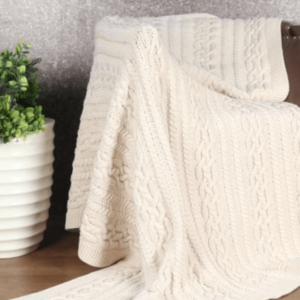 KNITTED THROW CHUNKY CABLE