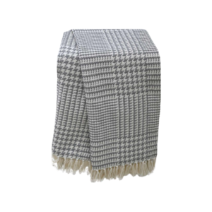 Jacquard Woven Hounds Tooth Checked Throw With Fringes